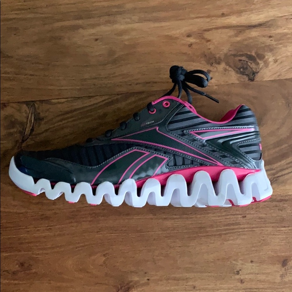 Reebok Women’s Zig Activate - Size 10 - Picture 2 of 6